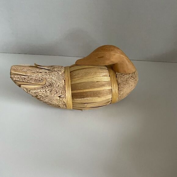 Set of 3 Handmade Corn Husks & Wood Ducks Birds - Picture 4 of 10